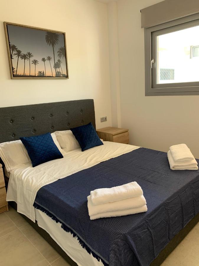 Apartamento Amalia Delux En Торевьиа Экстерьер фото